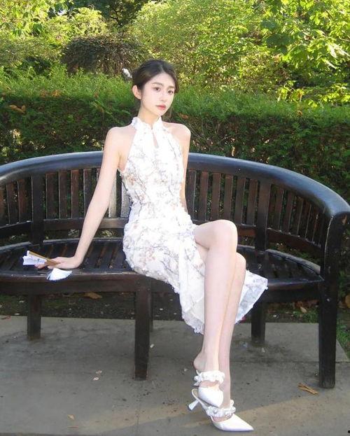 国产美女a,魅力绽放，风采独绝  第3张